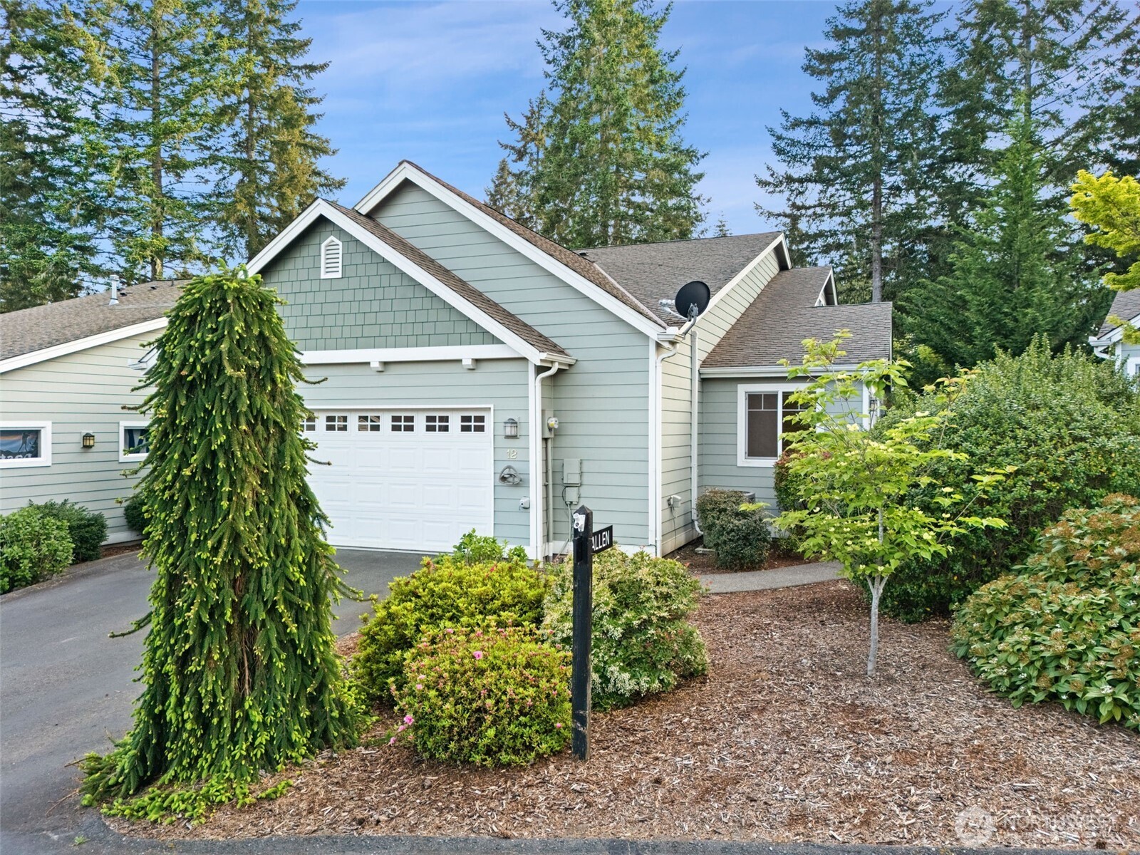 321 E Soderberg Road #D-12, Allyn, WA 98524