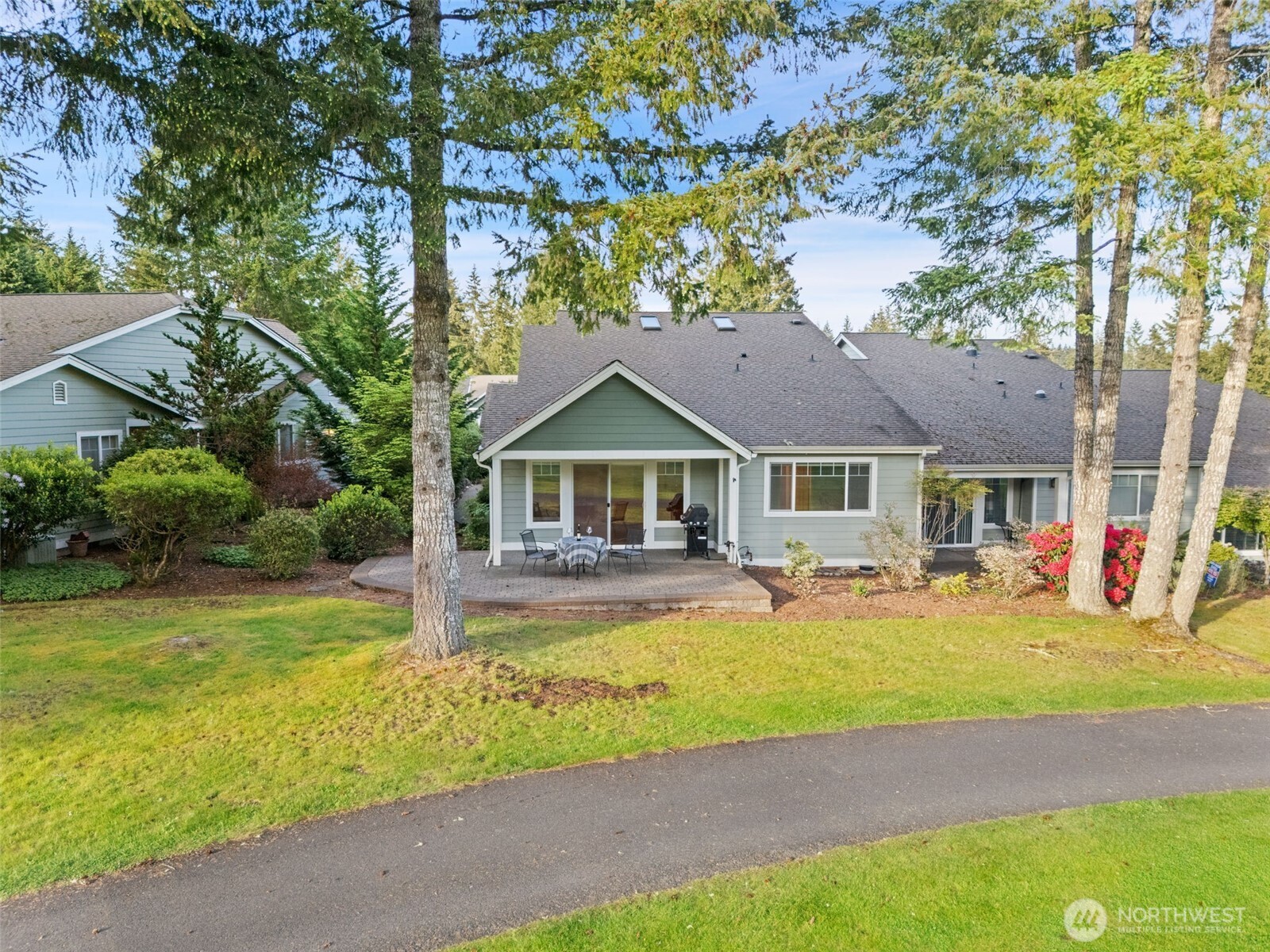 321 E Soderberg Road #D-12, Allyn, WA 98524