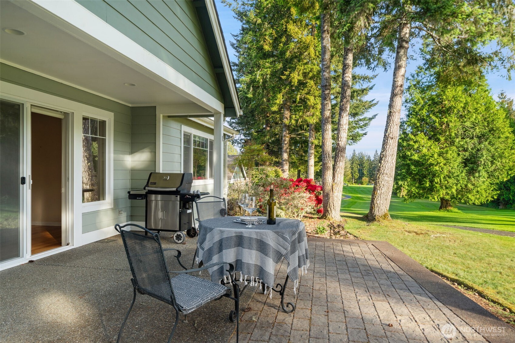 321 E Soderberg Road #D-12, Allyn, WA 98524