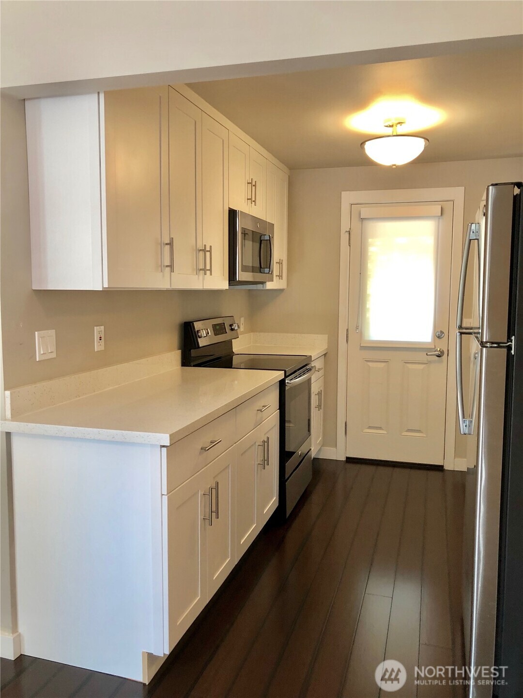 12526 35th Avenue NE #3, Seattle, WA 98125