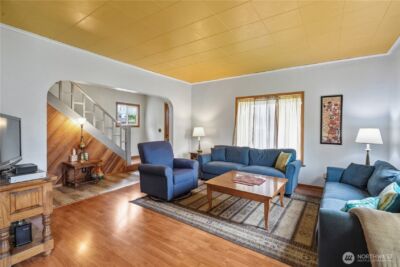 612 W Cherry Street , Centralia, WA 98531 - Photo 11