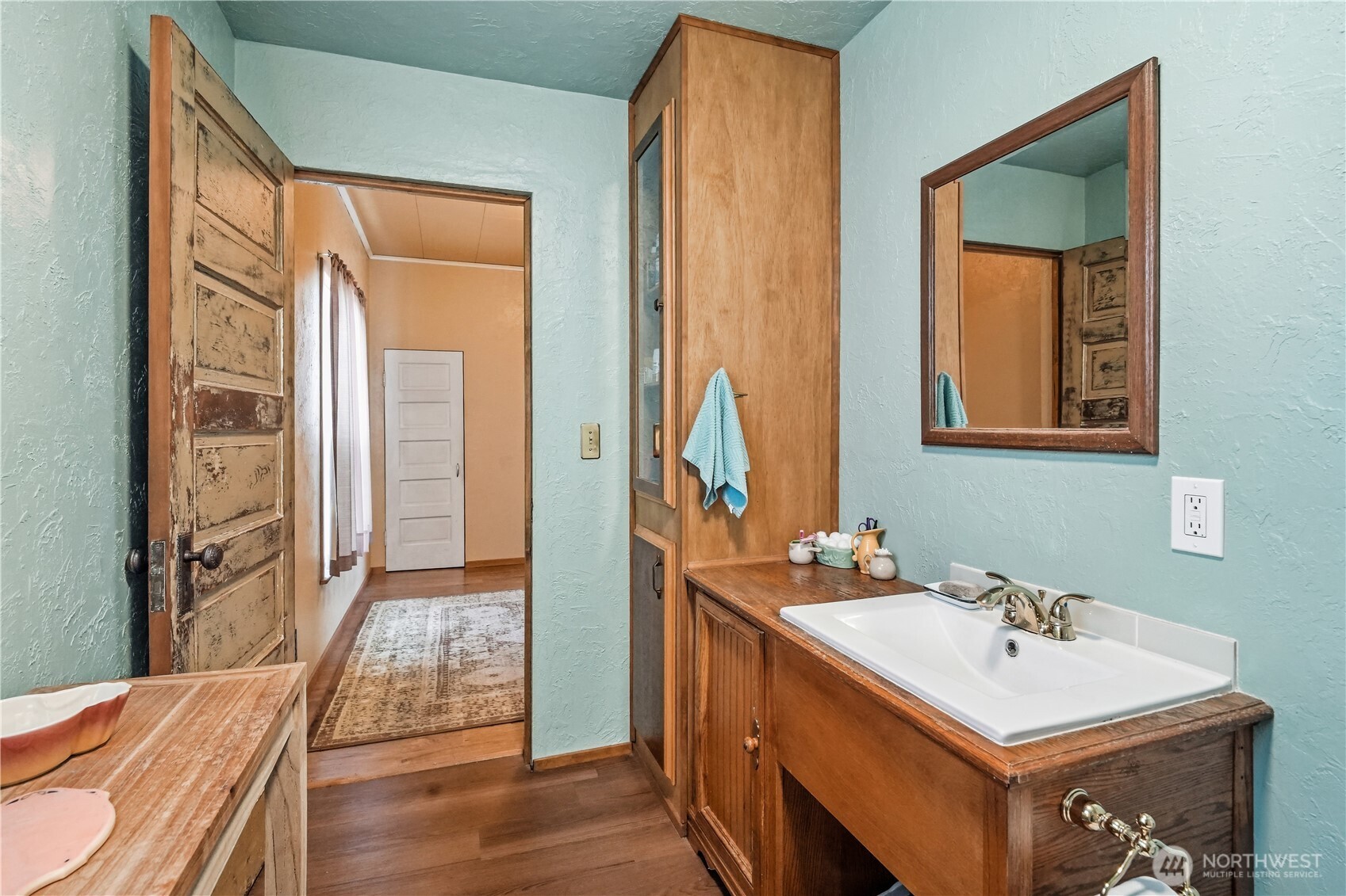 612 W Cherry Street , Centralia, WA 98531