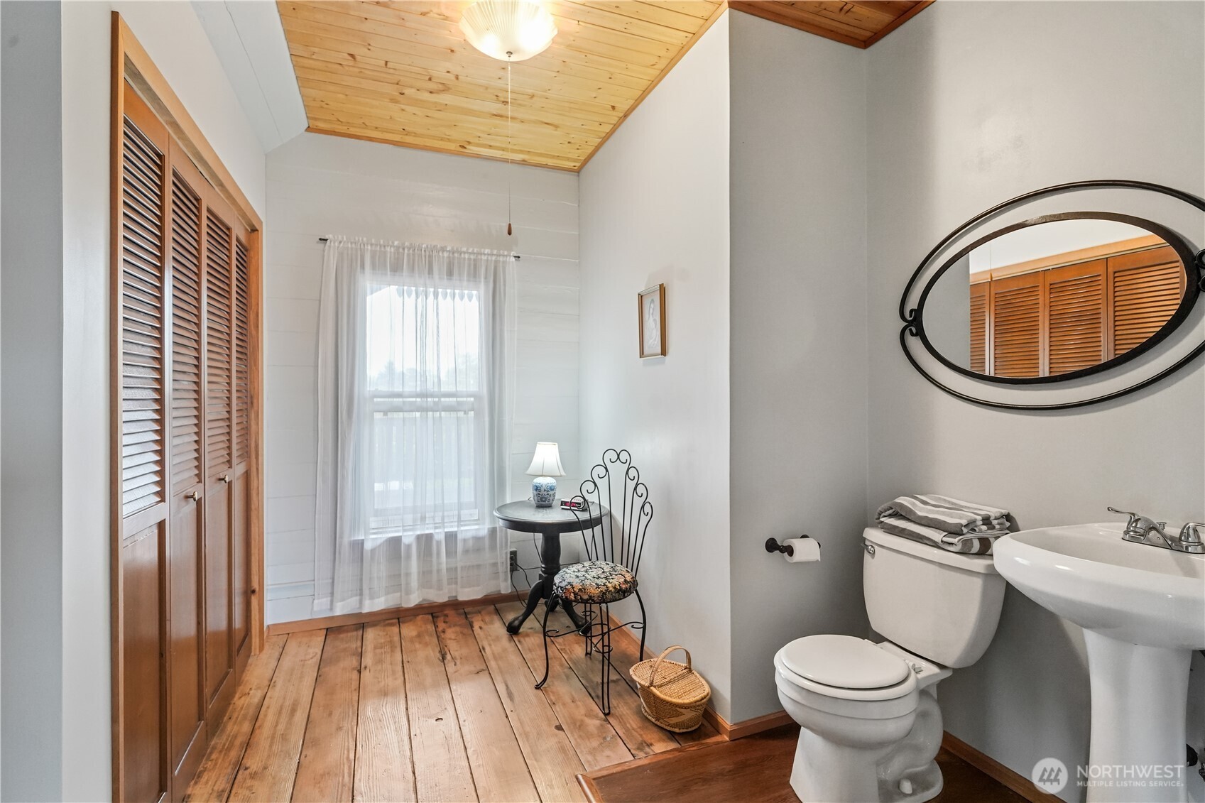 612 W Cherry Street , Centralia, WA 98531