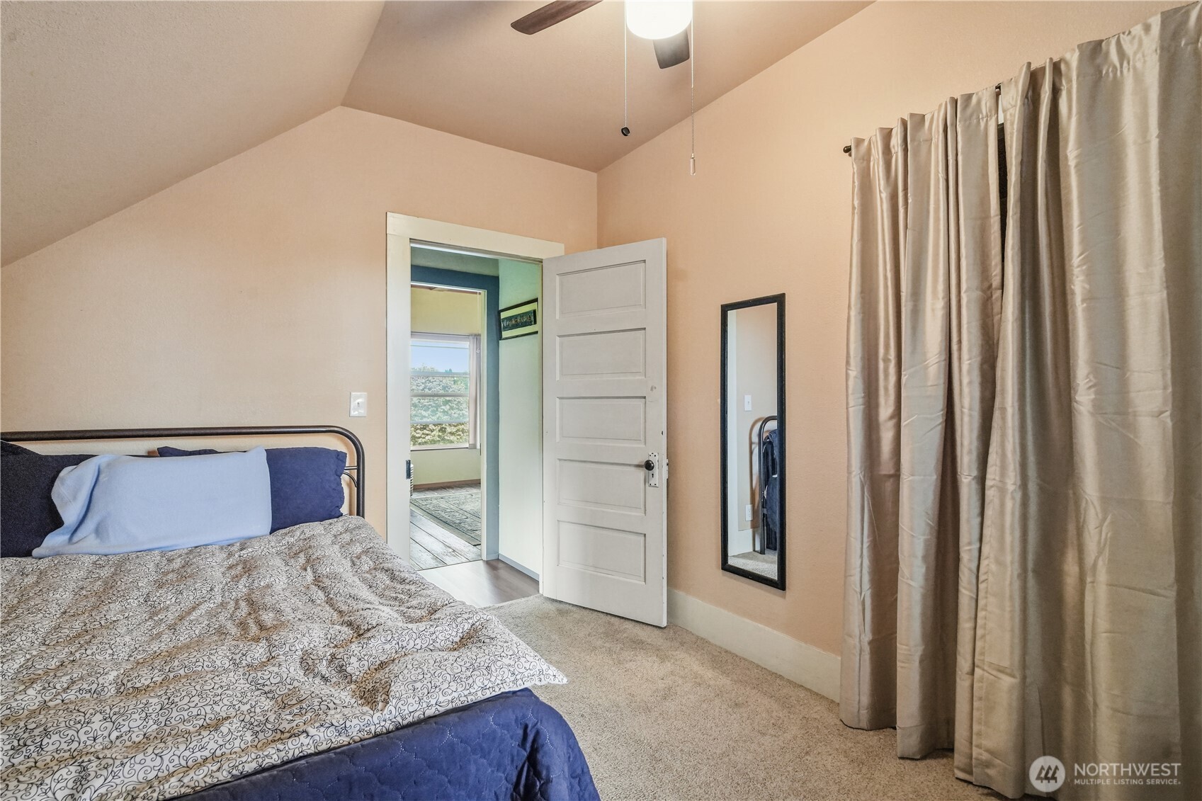 612 W Cherry Street , Centralia, WA 98531