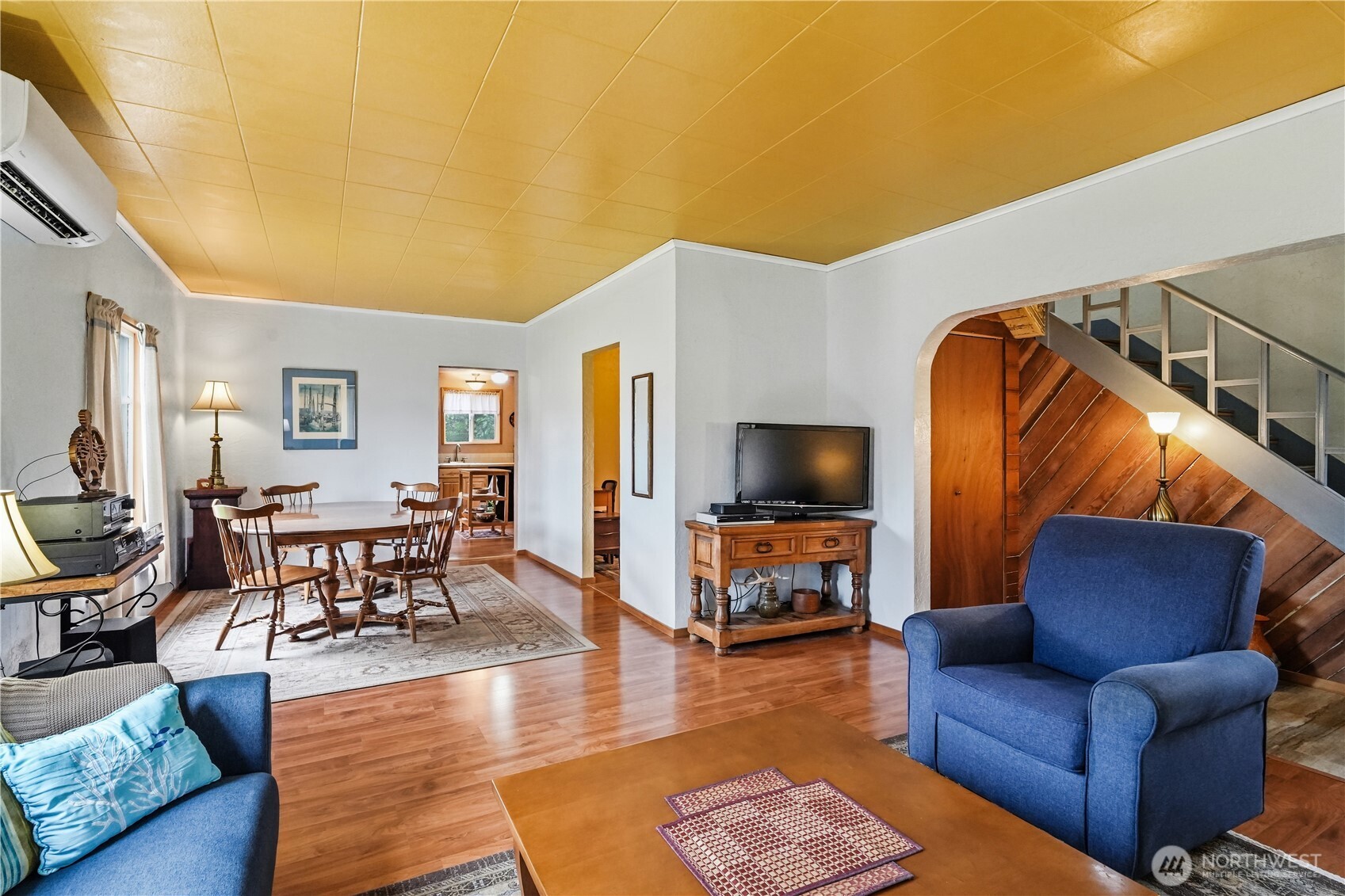 612 W Cherry Street , Centralia, WA 98531