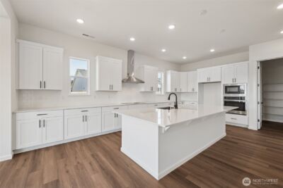 20833 Chad Lane E #1407, Bonney Lake, WA 98391 - Photo 4