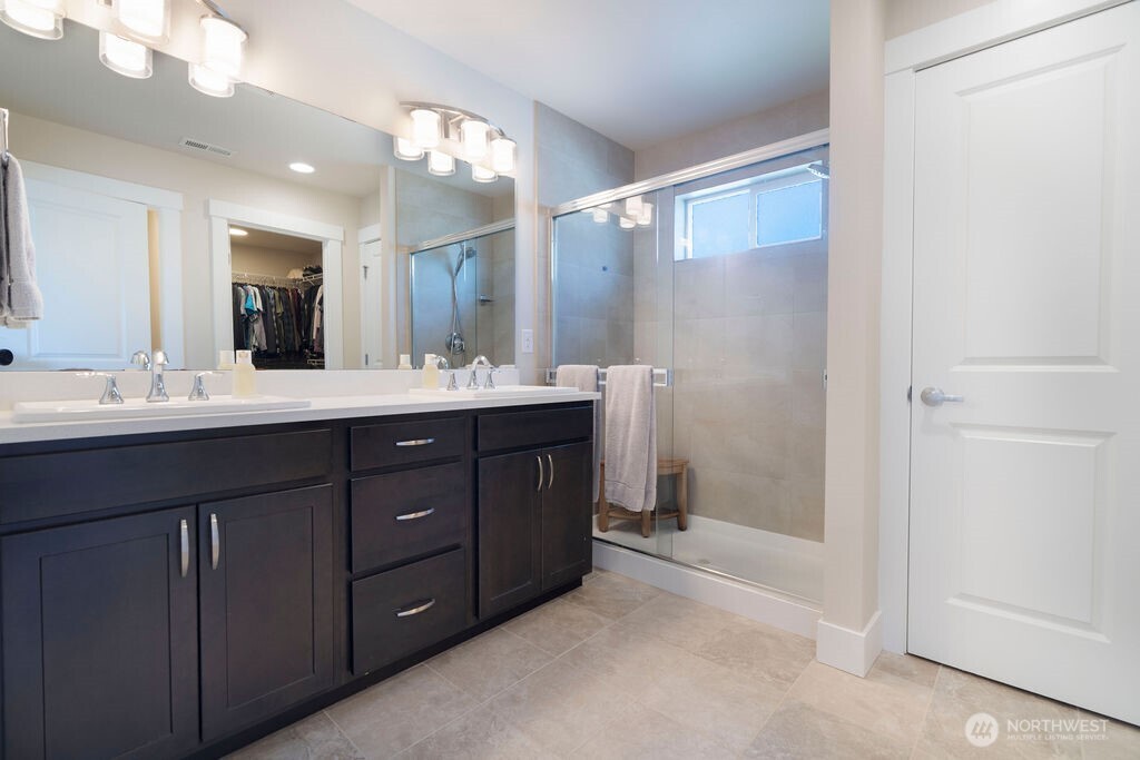 111 210th Street SW, Lynnwood, WA 98036