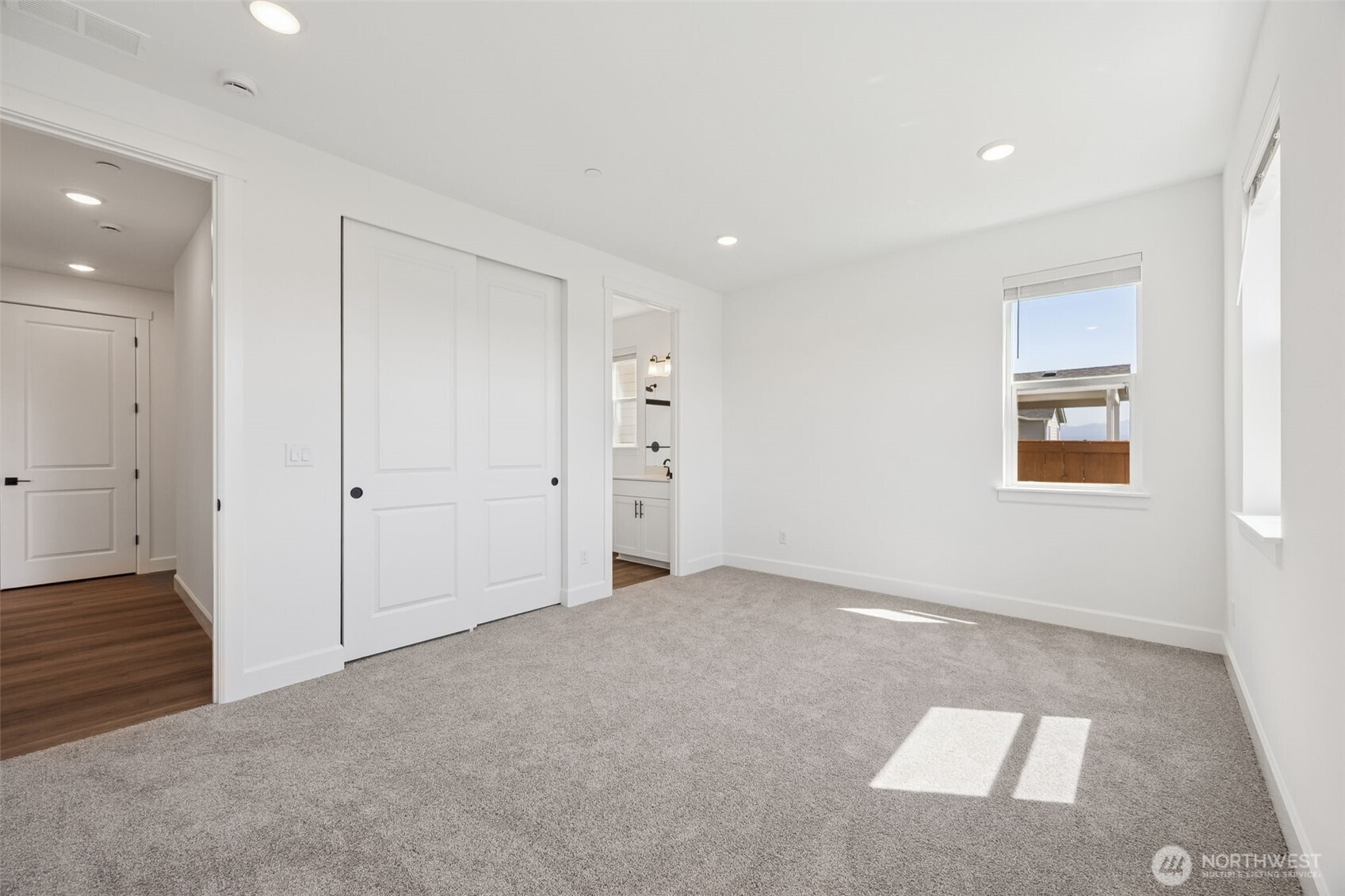 20826 Chad Lane E #1410, Bonney Lake, WA 98391