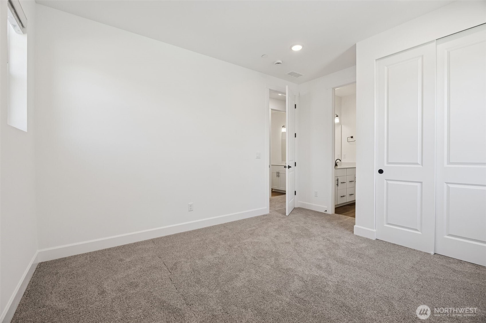 20826 Chad Lane E #1410, Bonney Lake, WA 98391