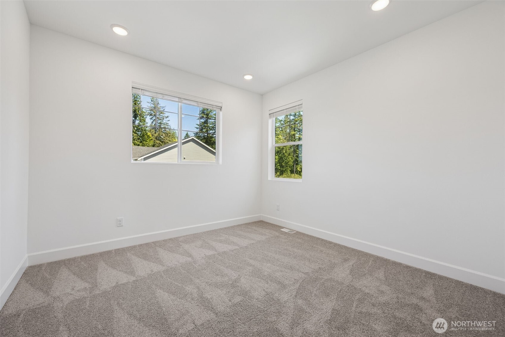 20826 Chad Lane E #1410, Bonney Lake, WA 98391