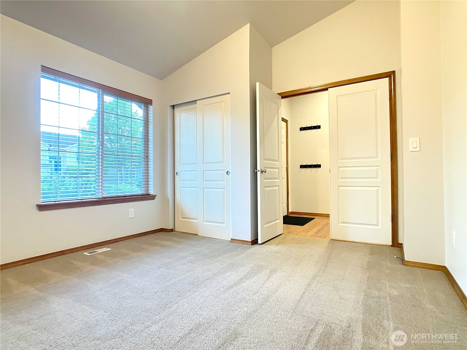5530 55th Loop SE, Olympia, WA 98513