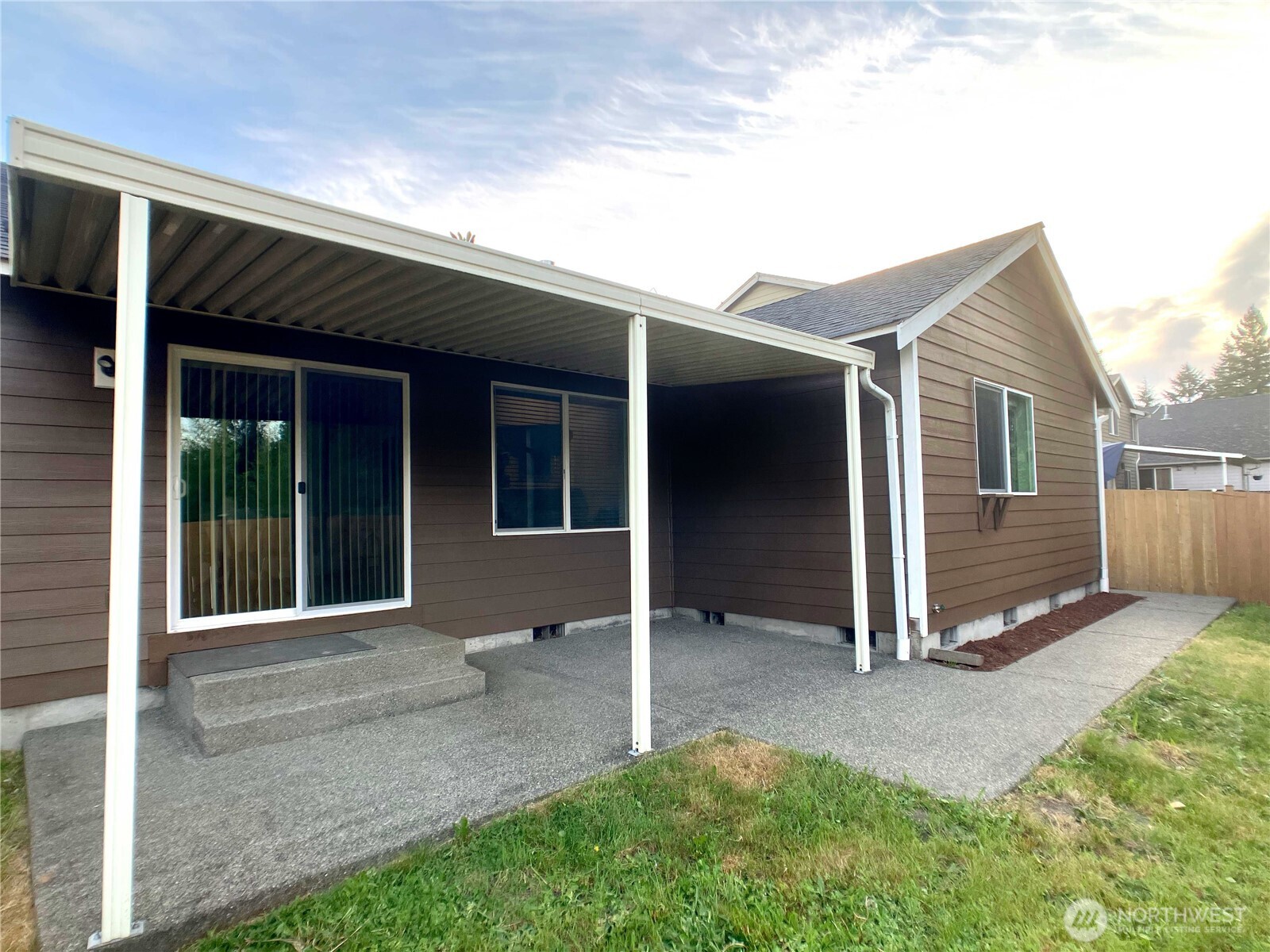 5530 55th Loop SE, Olympia, WA 98513