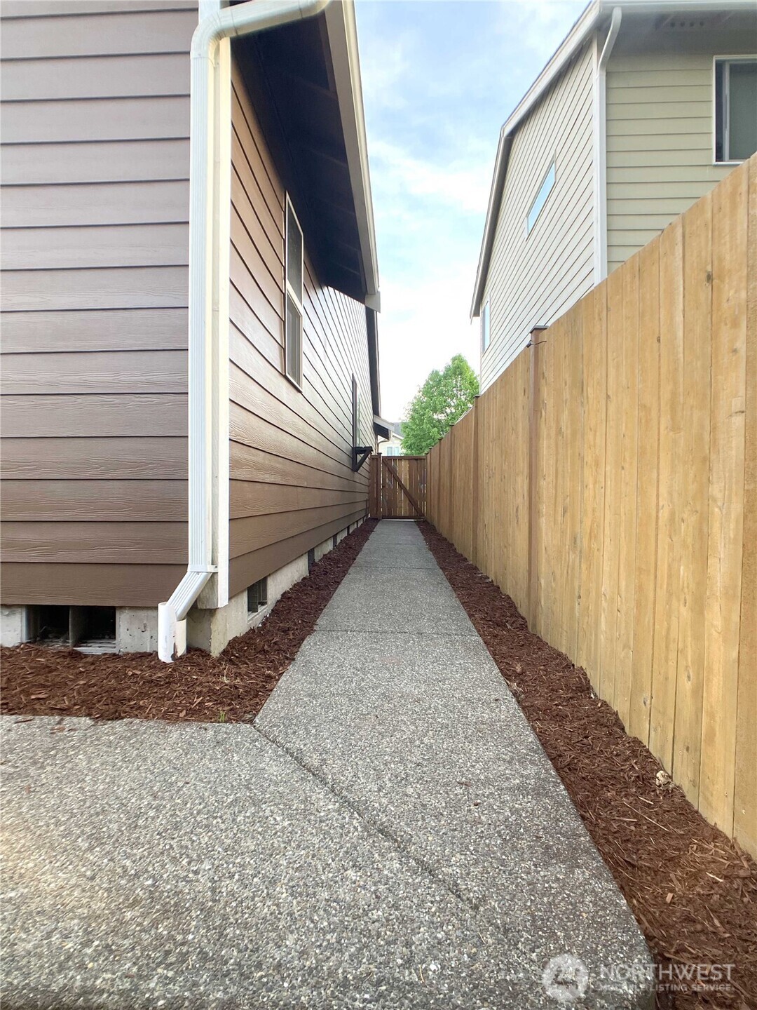 5530 55th Loop SE, Olympia, WA 98513