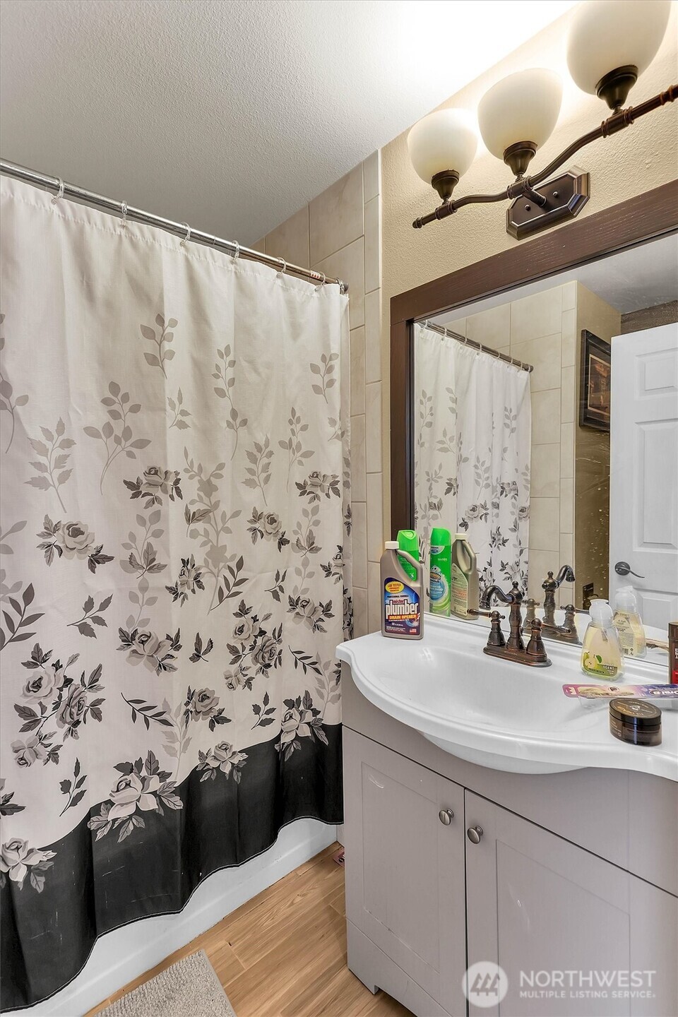 3909 212th Street Ct E, Spanaway, WA 98387