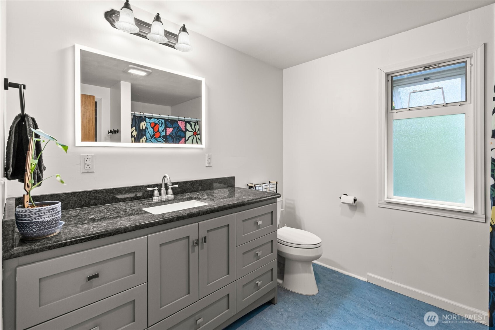 120 NE Riverhill Lane , Belfair, WA 98528
