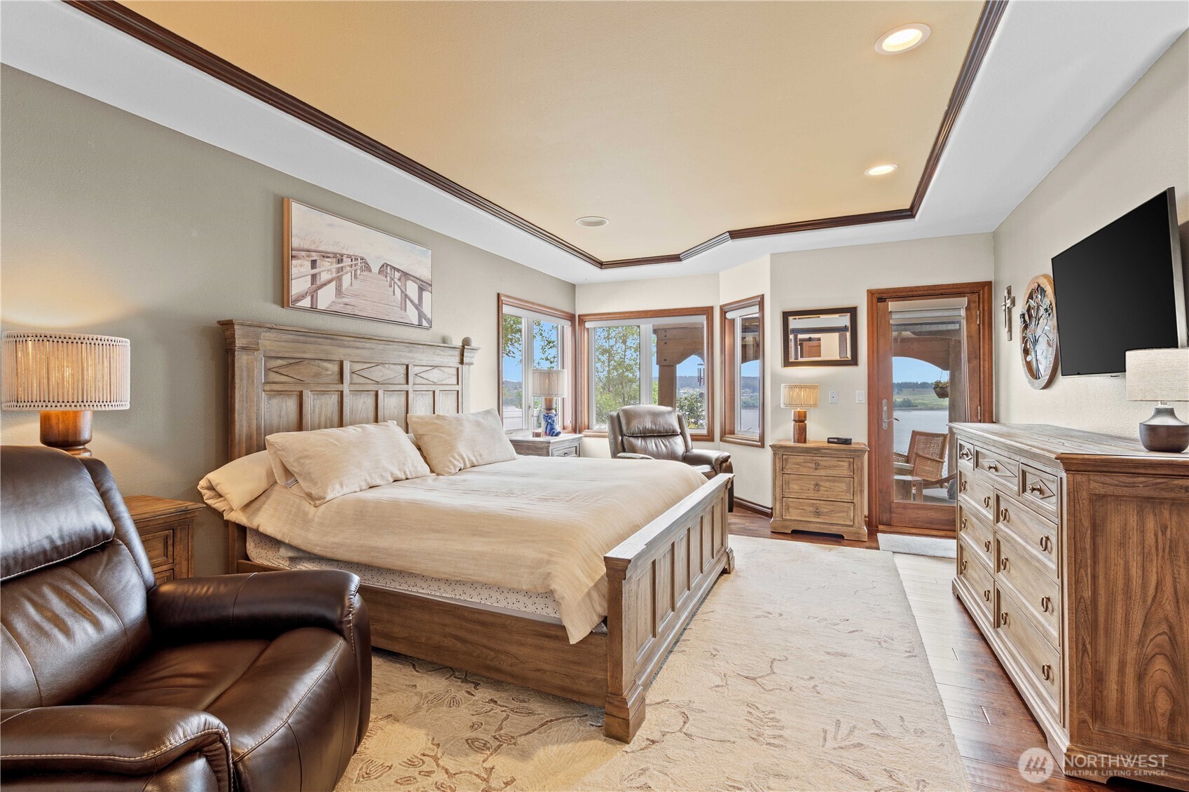 1551 13th Court , Fox Island, WA 98333