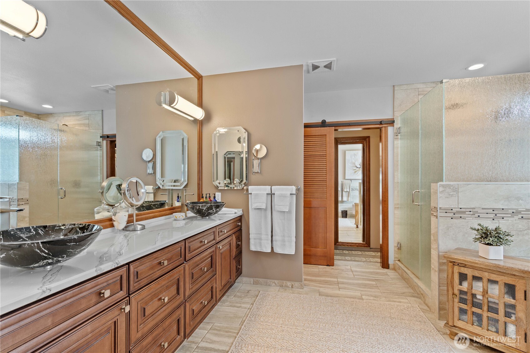 1551 13th Court , Fox Island, WA 98333