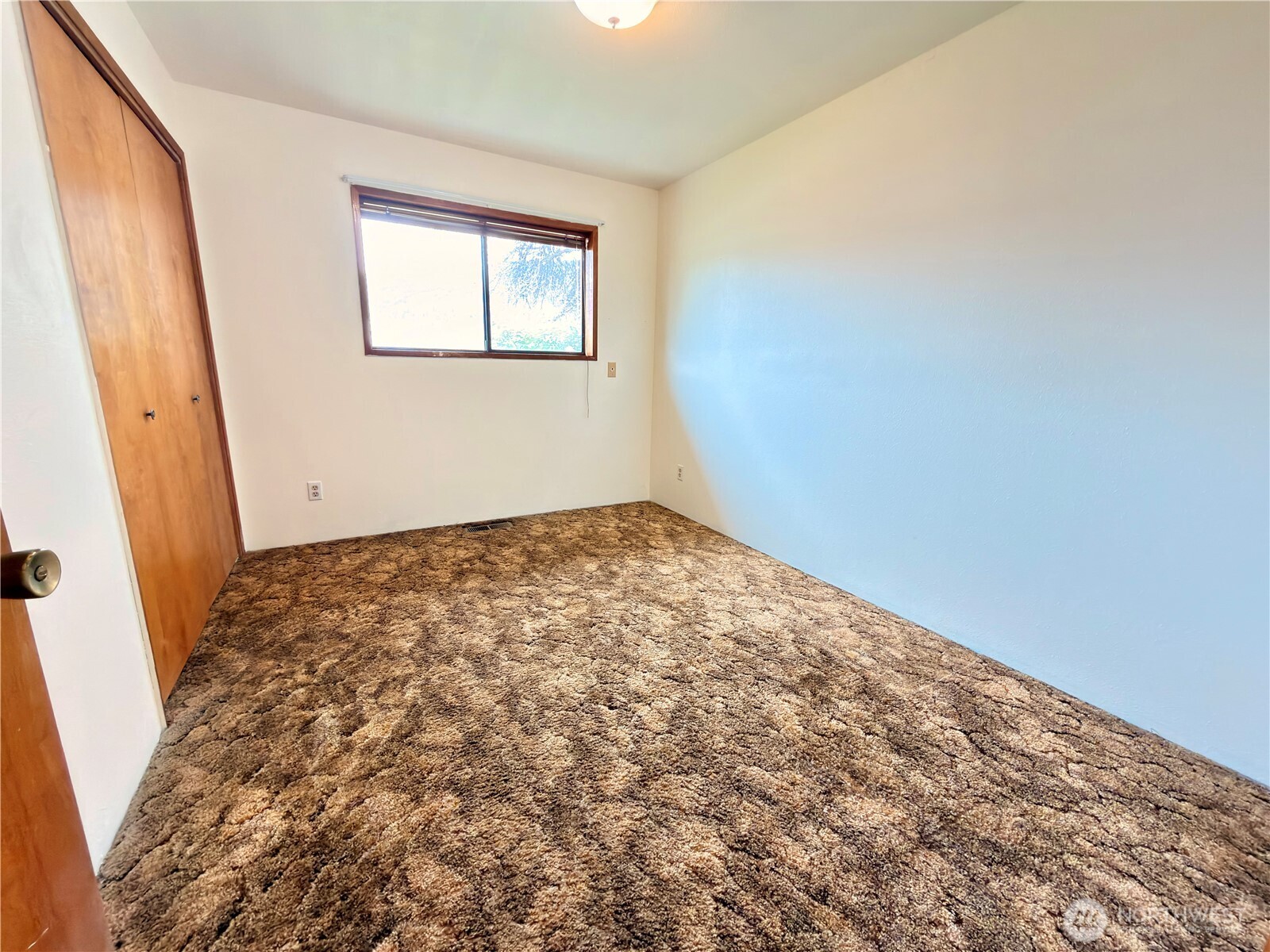 504 9th Avenue , Oroville, WA 98844