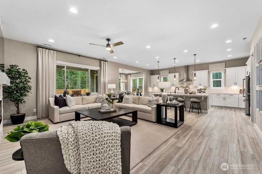 20830 Chad Lane E #1409, Bonney Lake, WA 98391