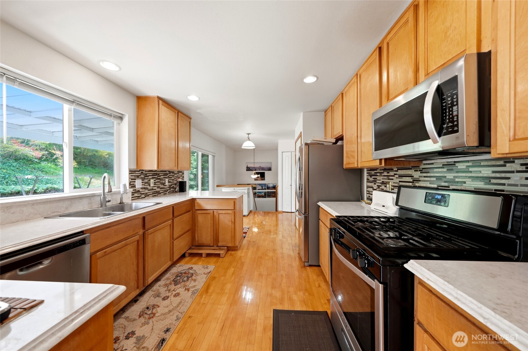 130 67th Avenue Ct E, Fife, WA 98424