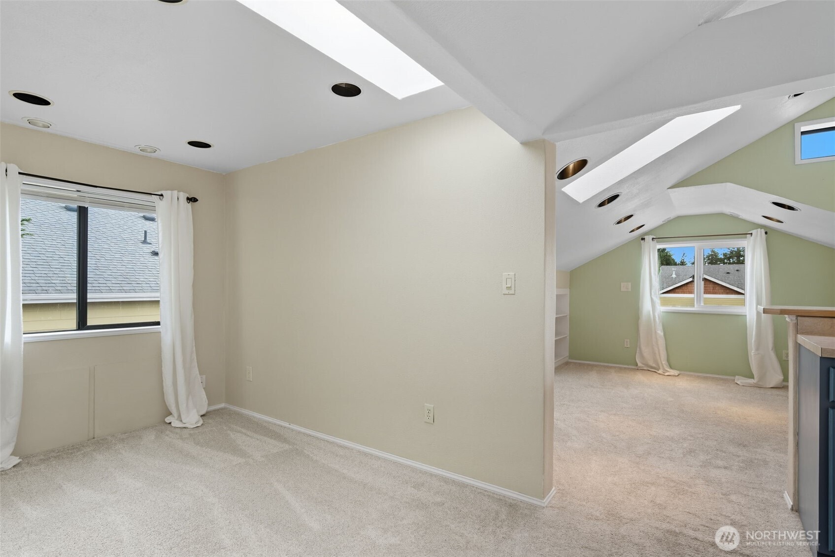 11120 SE 234th Place , Kent, WA 98031