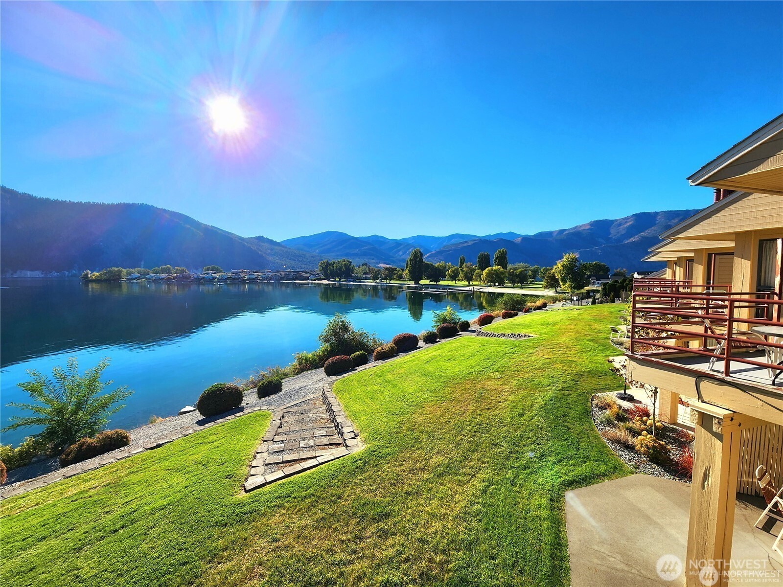 1 Nekquelekin 443-G , Manson, WA 98831