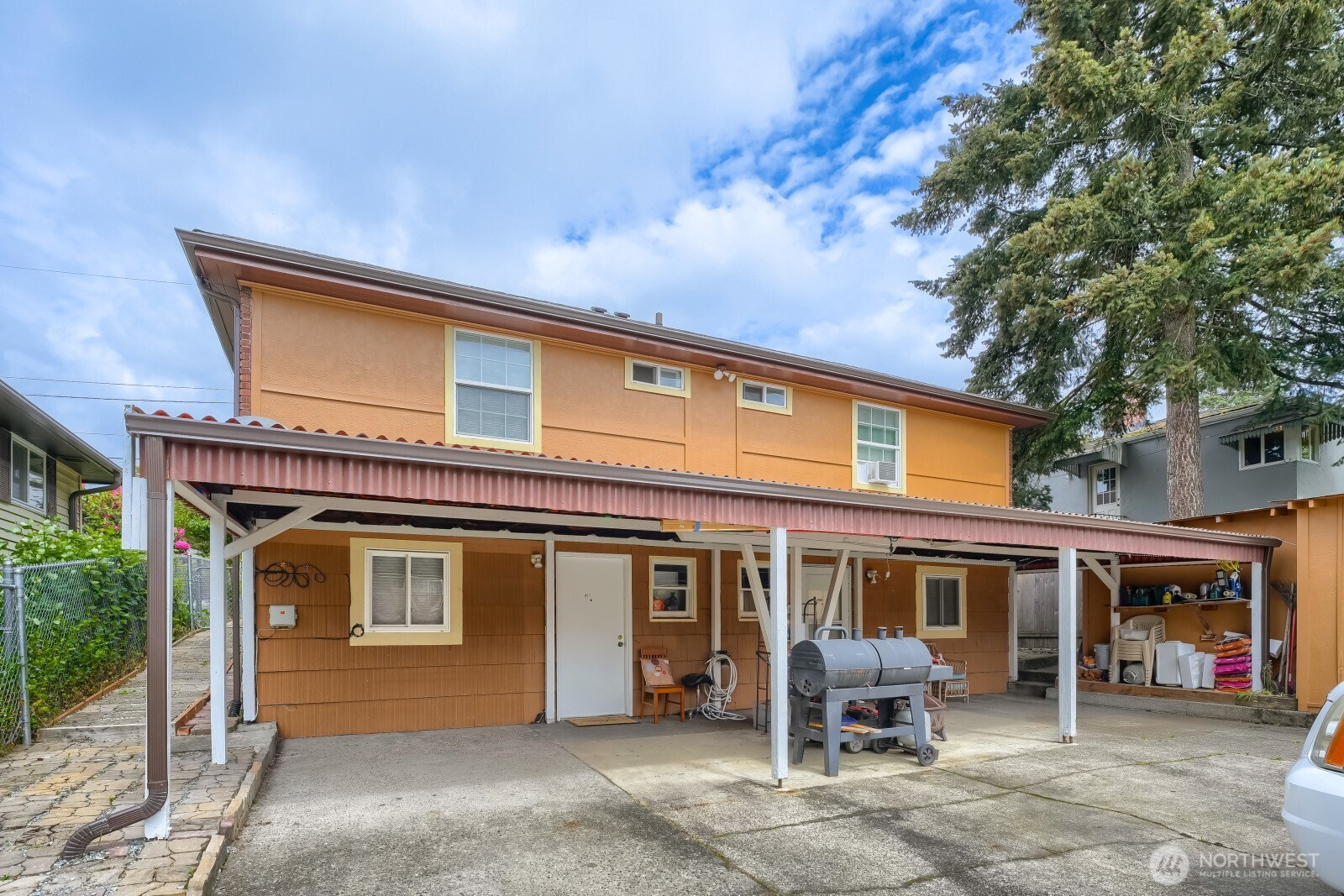 4207 S Bateman Street , Seattle, WA 98118