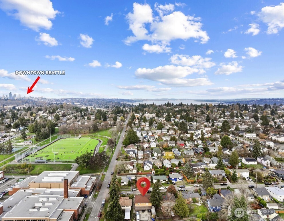 4207 S Bateman Street , Seattle, WA 98118