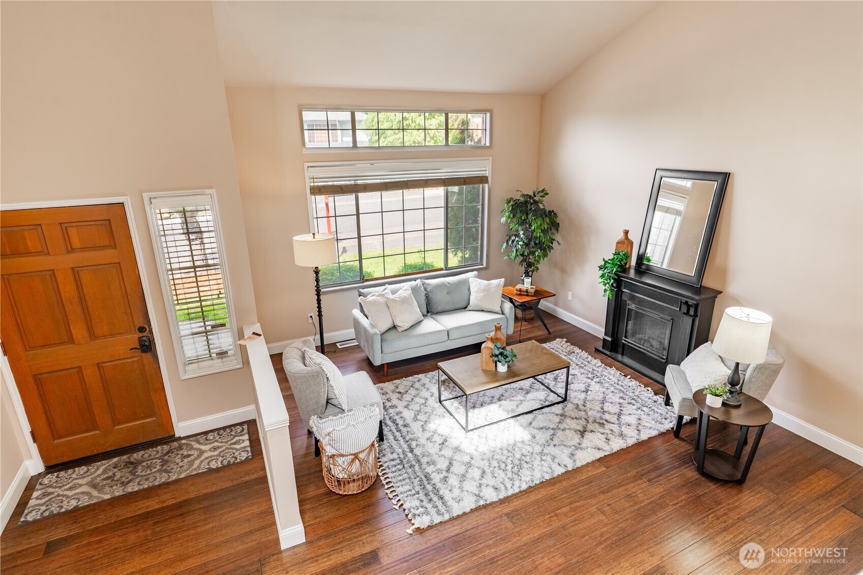 902 52nd Street SE, Auburn, WA 98092