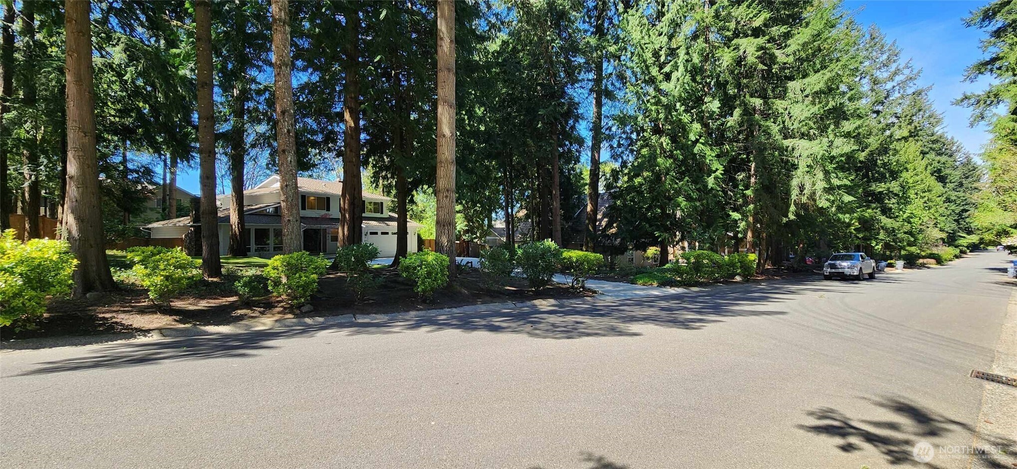 2417 Sahalee Drive W, Sammamish, WA 98074