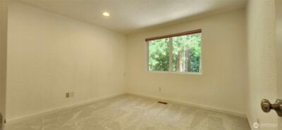 2417 Sahalee Drive W, Sammamish, WA 98074 - Photo 22