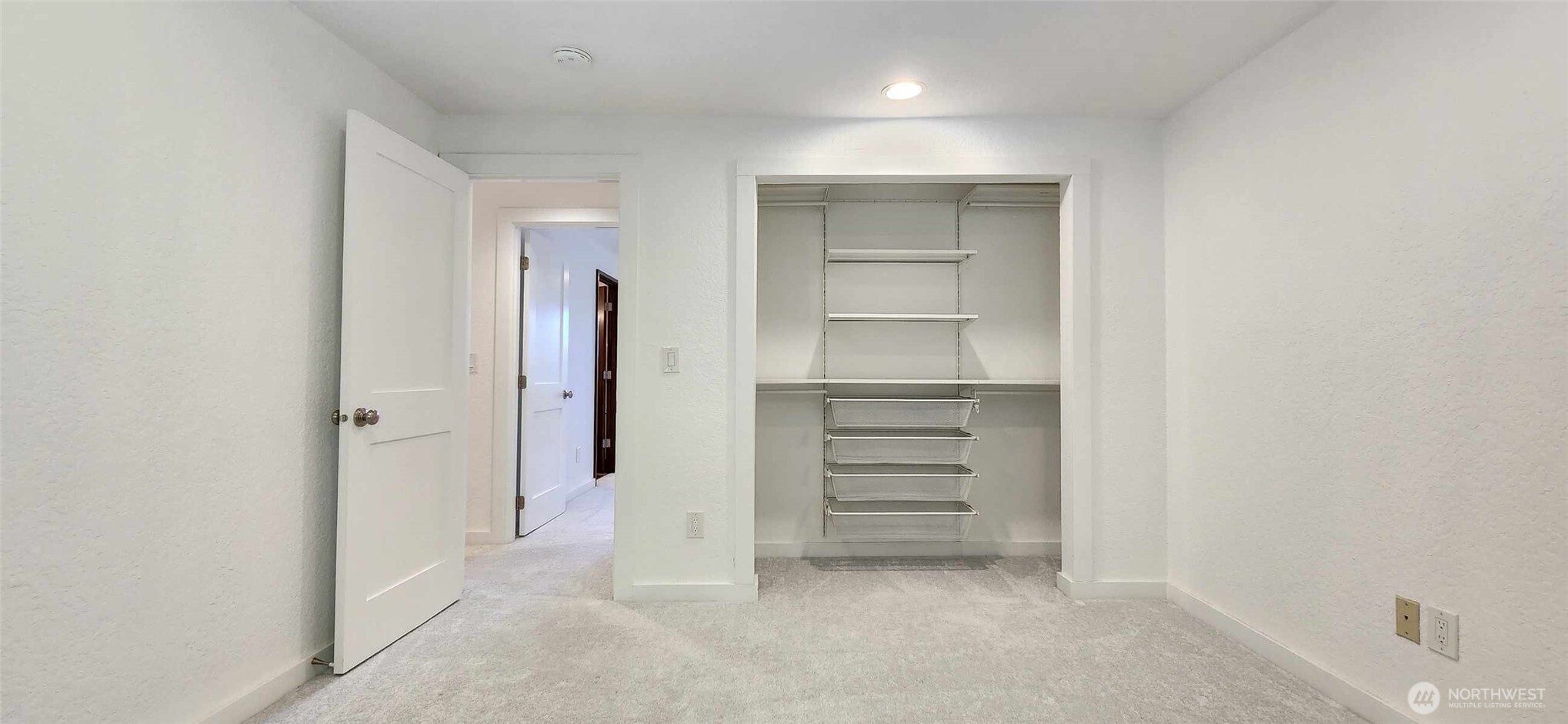 2417 Sahalee Drive W, Sammamish, WA 98074