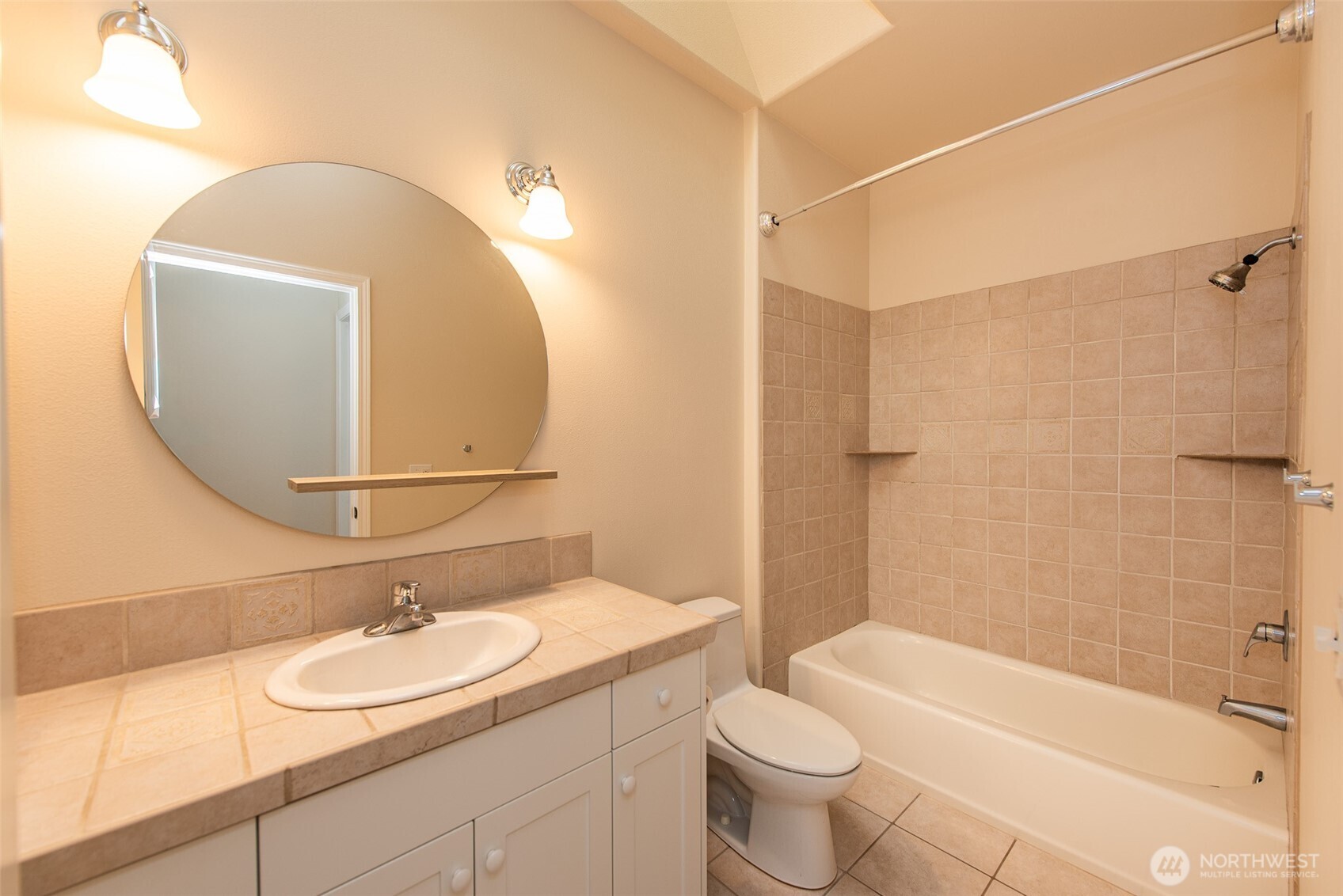 131 Moonlight Drive , Sequim, WA 98382