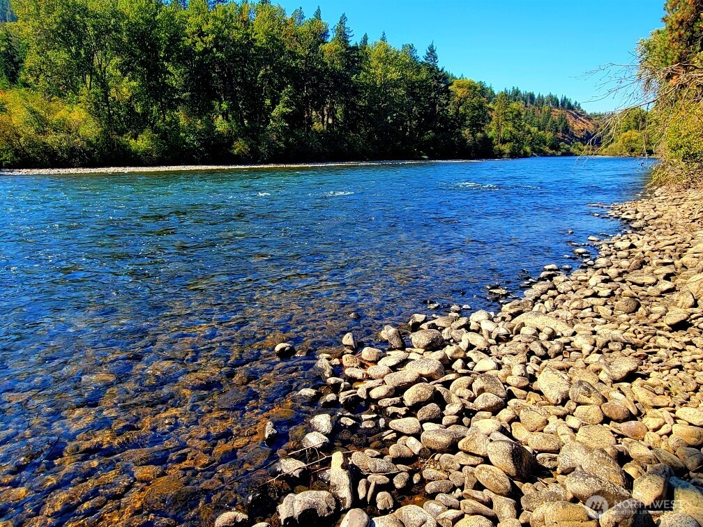 50 Highway 10 , Cle Elum, WA 98922