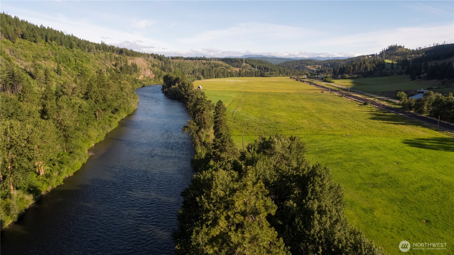 50 Highway 10 , Cle Elum, WA 98922