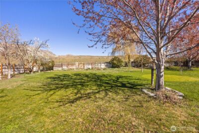 928 Selkirk Place , Brewster, WA 98812 - Photo 35