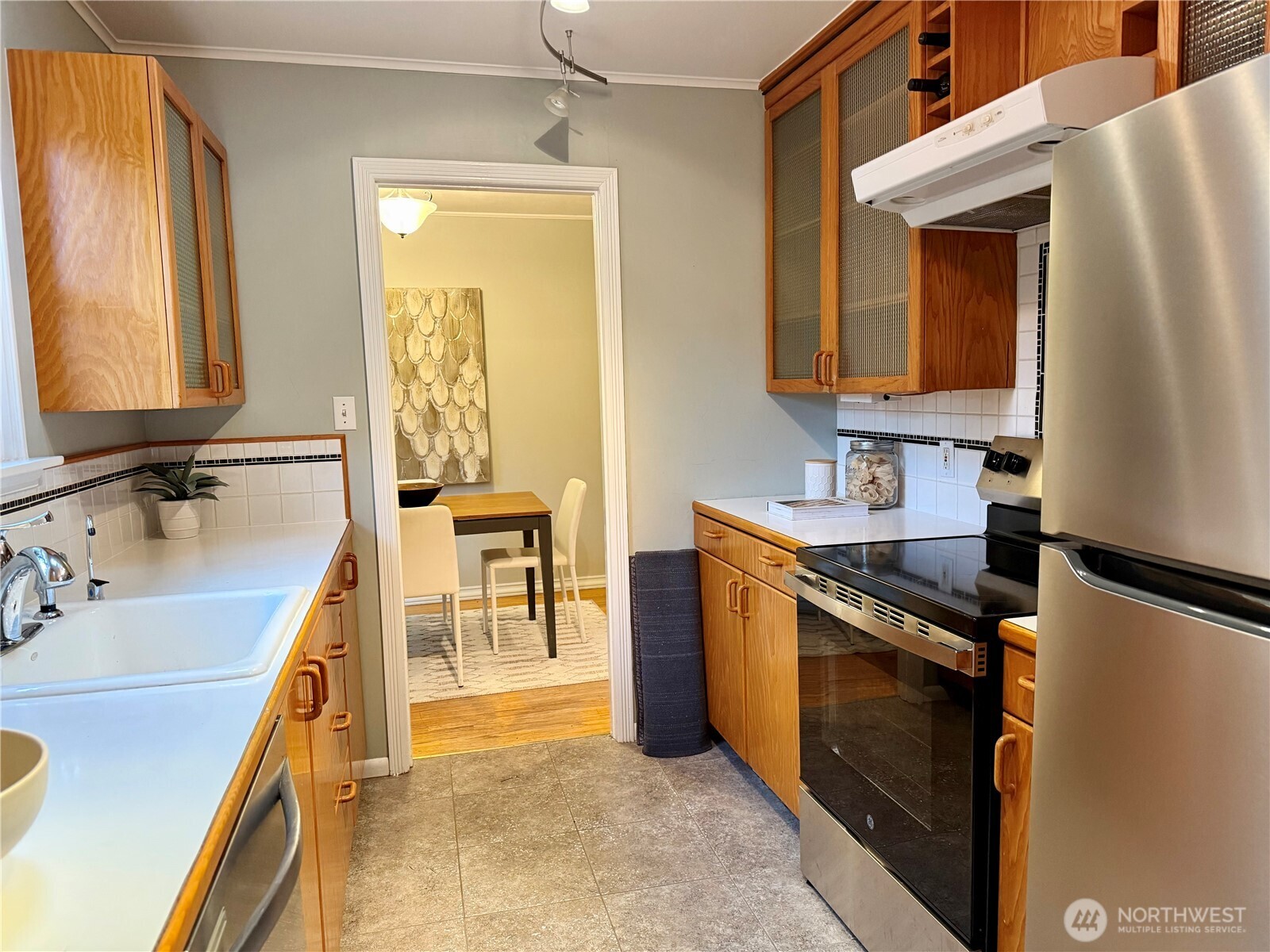 2113 NE 81st Place , Seattle, WA 98115