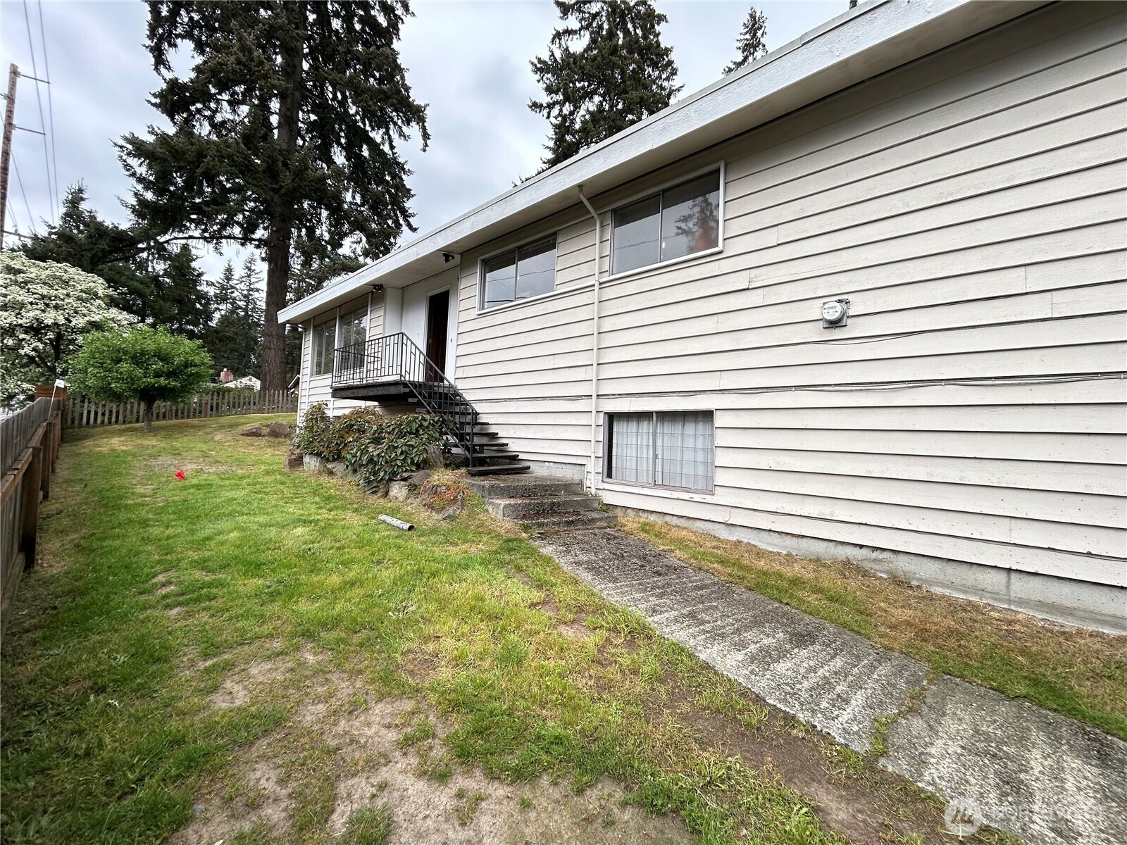 11718 5th Avenue NE, Seattle, WA 98125