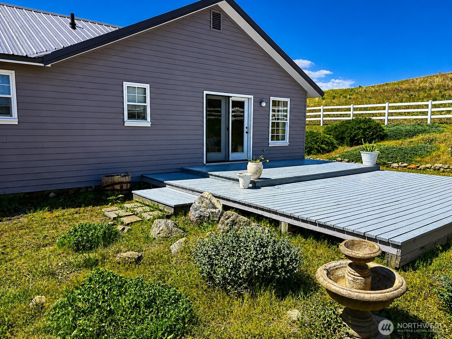 492 Pine Creek Road , Tonasket, WA 98855