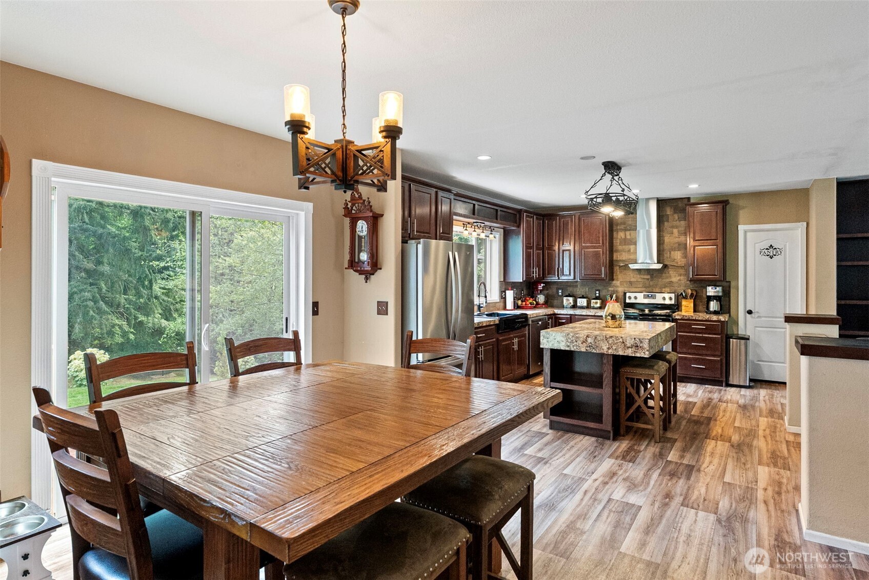 6852 SE Garfield Street , Port Orchard, WA 98366