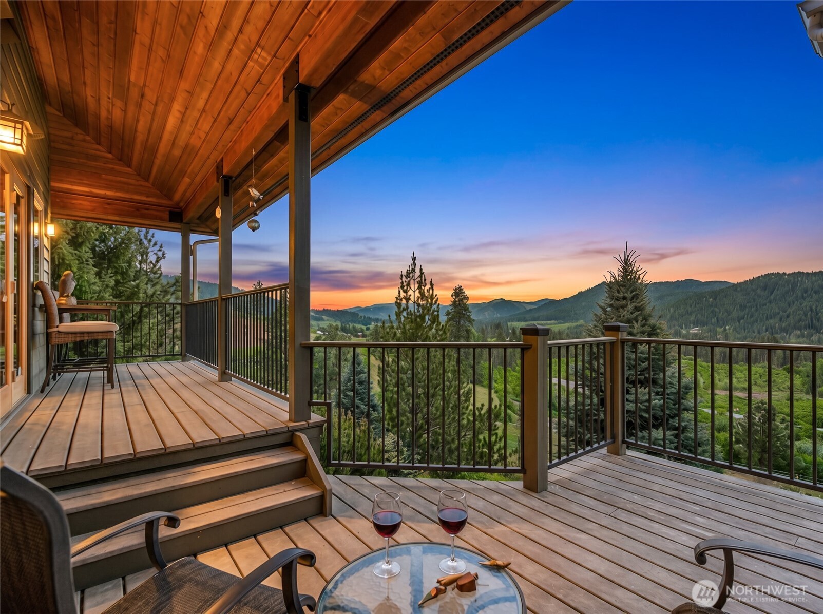 10665 North Road , Leavenworth, WA 98826