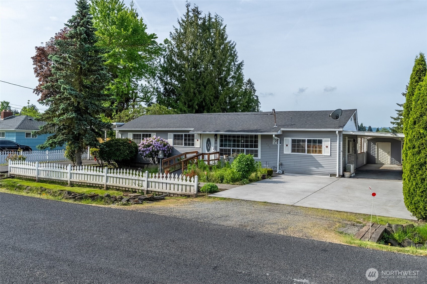 3425 Pennsylvania Road , Longview, WA 98632
