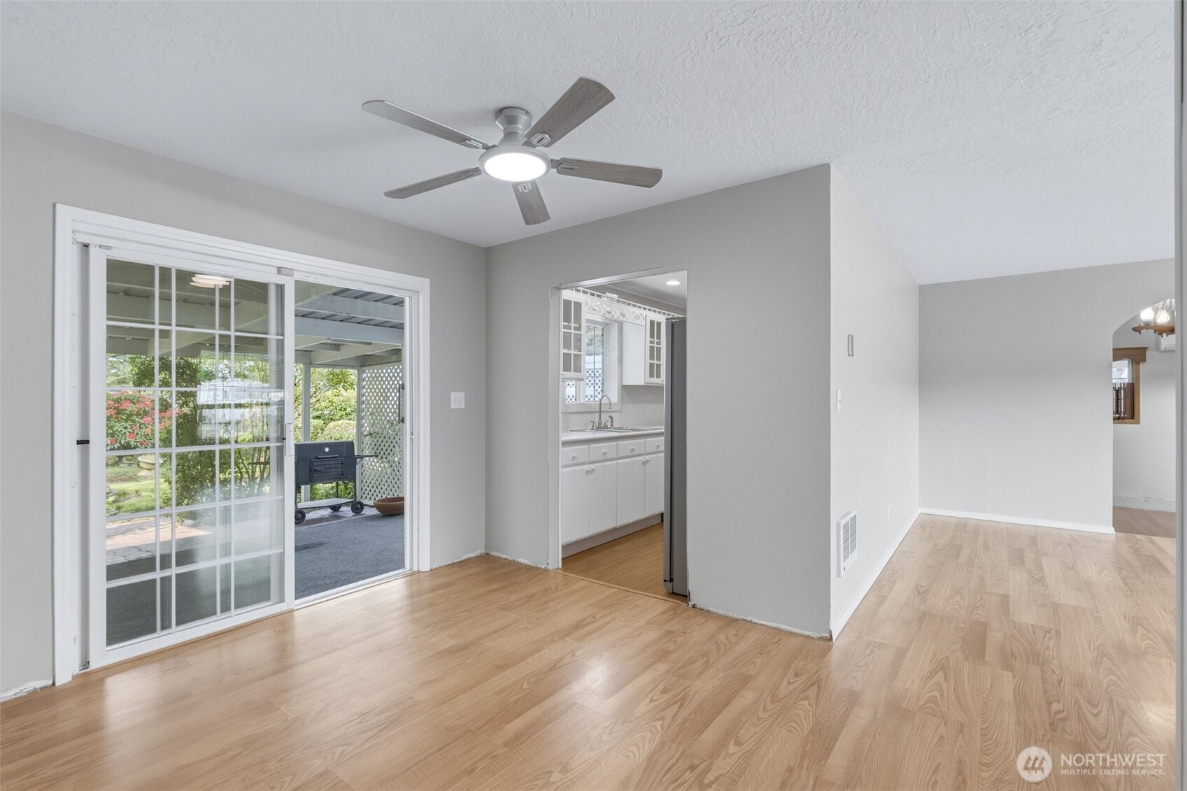 3425 Pennsylvania Road , Longview, WA 98632