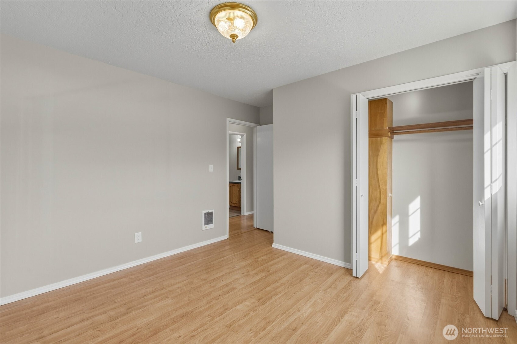 3425 Pennsylvania Road , Longview, WA 98632