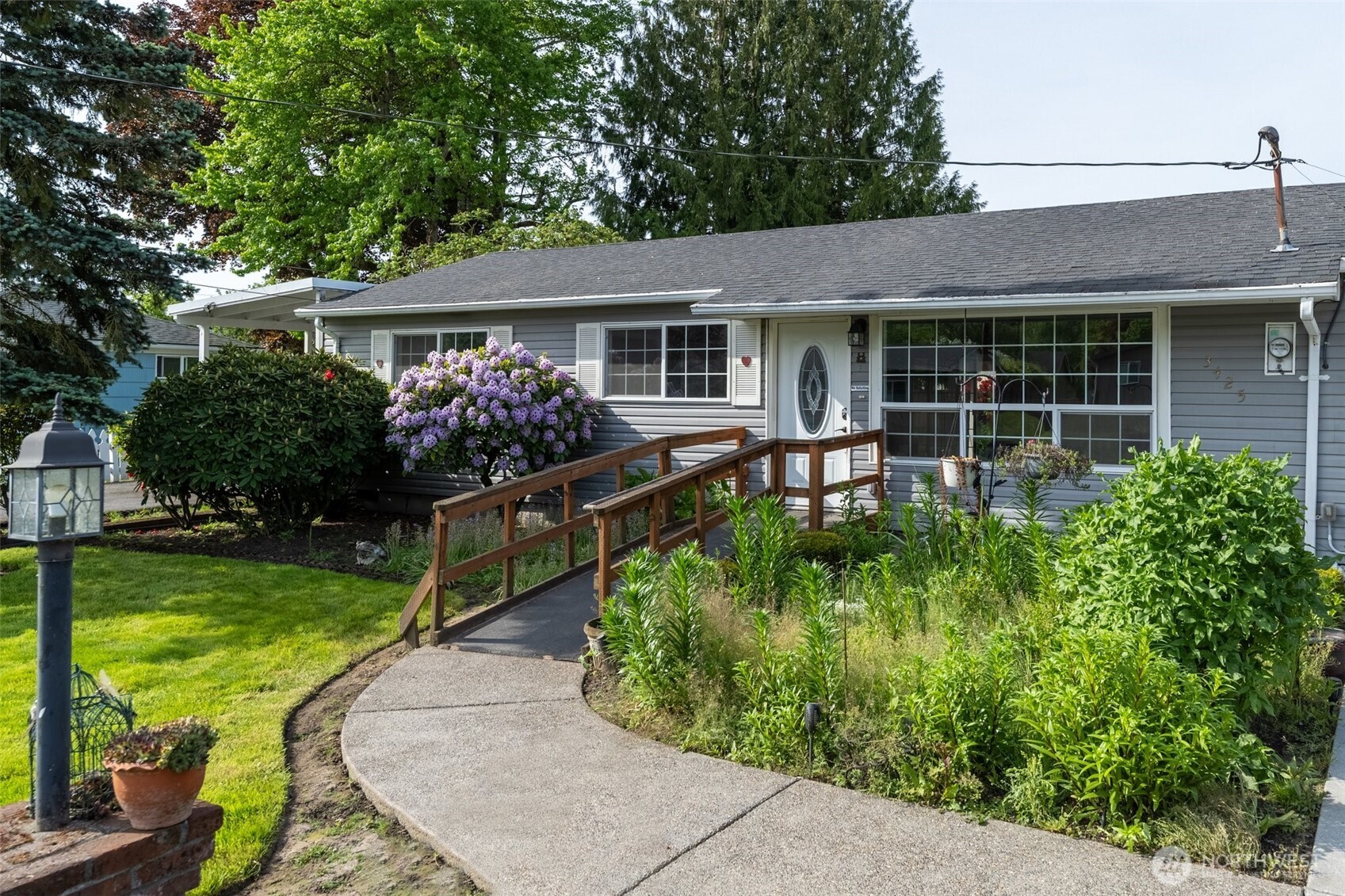 3425 Pennsylvania Road , Longview, WA 98632