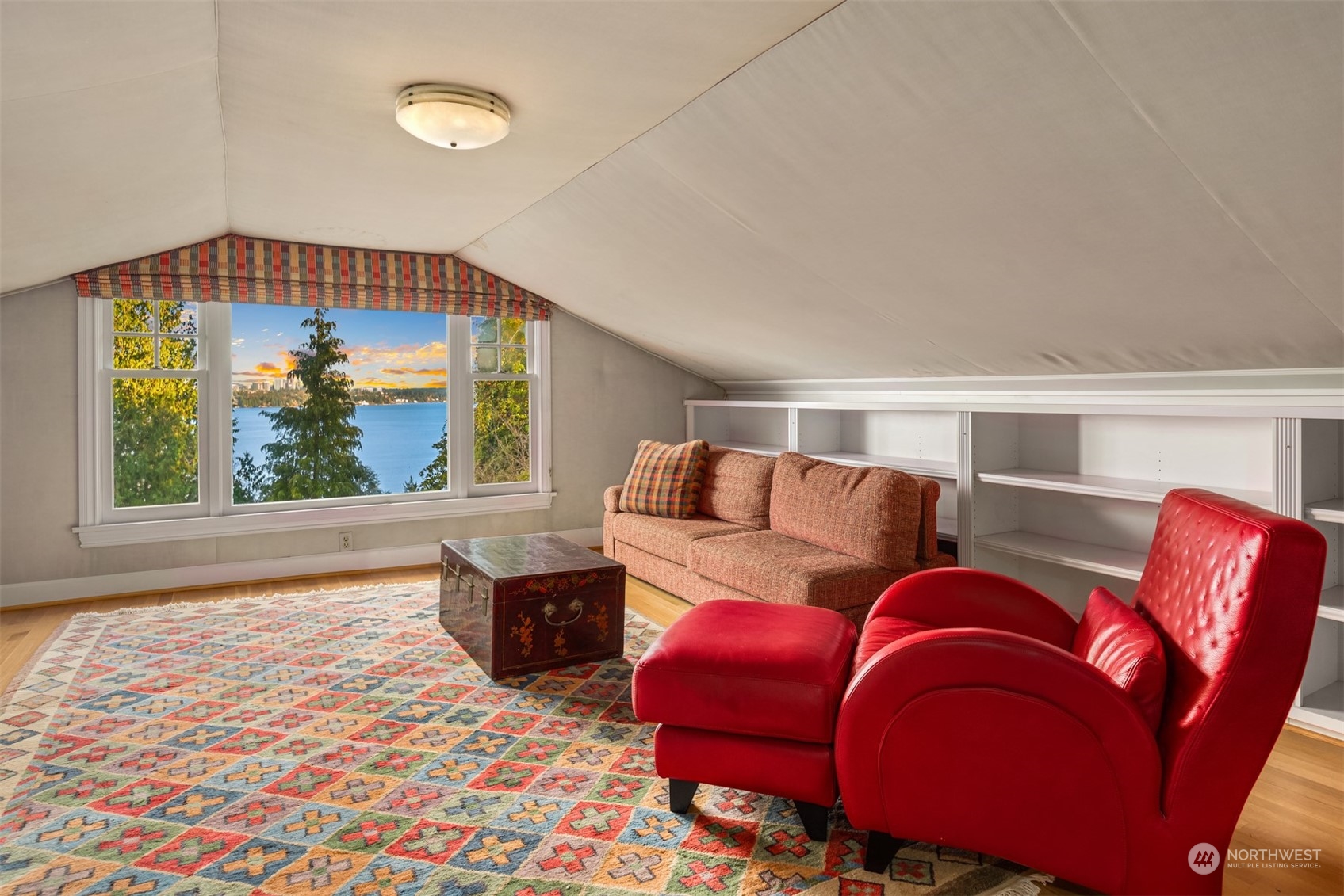 3802 E John Street , Seattle, WA 98112