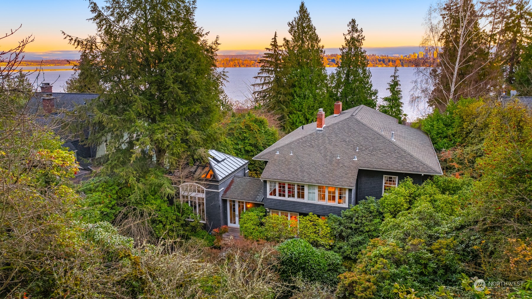 3802 E John Street , Seattle, WA 98112