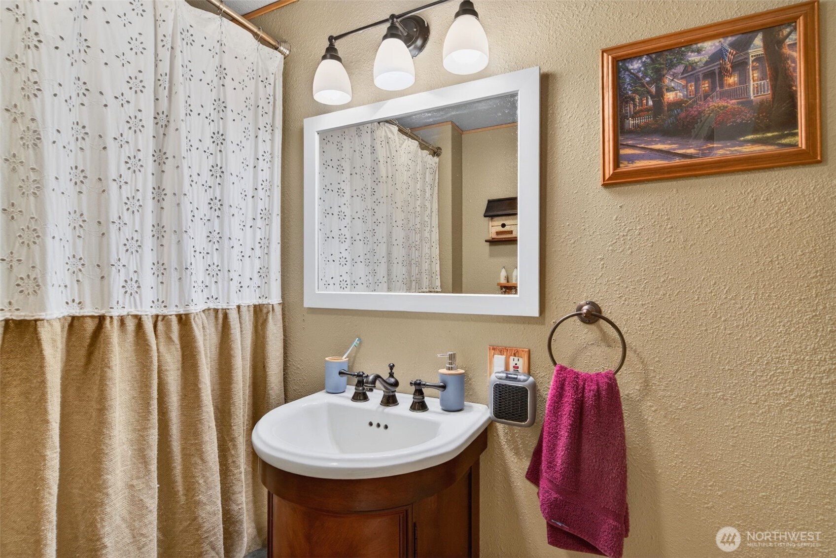 4070 Jackson Hwy , Chehalis, WA 98532