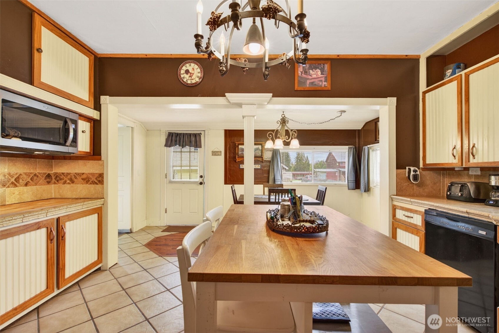 4070 Jackson Hwy , Chehalis, WA 98532