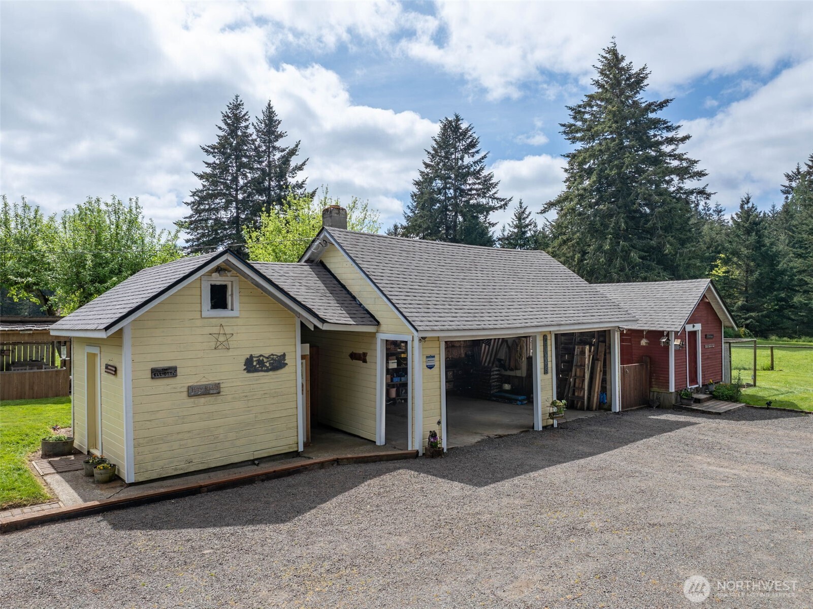 4070 Jackson Hwy , Chehalis, WA 98532